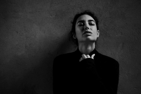 Gema Álvarez por Laura Ginés Ruiz - Serie Dolor