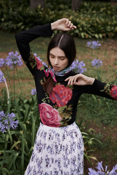 "Wild flower" Fashion Editorial para L´Officiel India